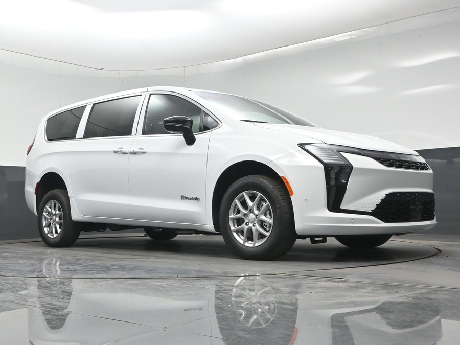 White Chrysler Pacifica image number 16