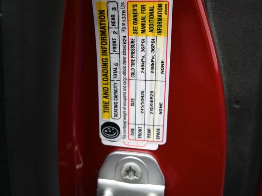 Red Chrysler Pacifica image number 13