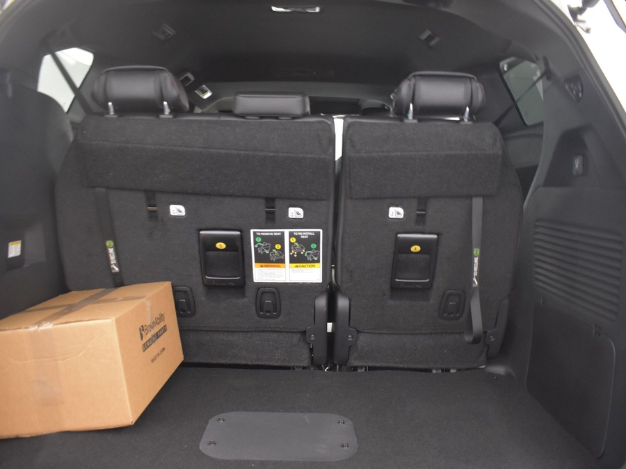 New 2025 Toyota Sienna Hybrid XSE Sport - BraunAbility Side Entry Entry In Floor Automatic Ramp