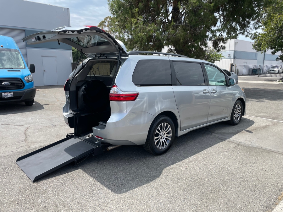 Used 2019 Toyota Sienna XLE - BraunAbility Rear Entry Fold Out Automatic Ramp