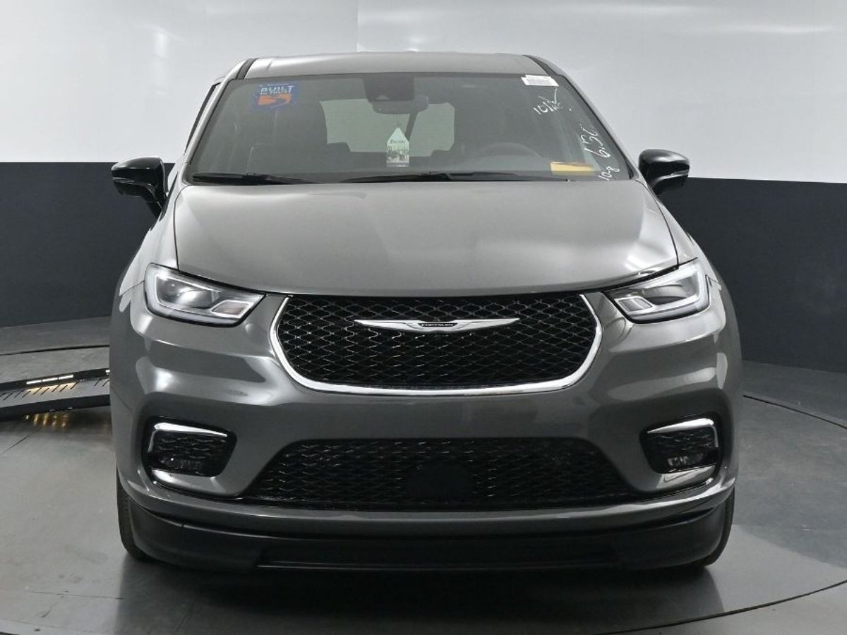 2025 CHRYSLER PACIFICA - Image 21