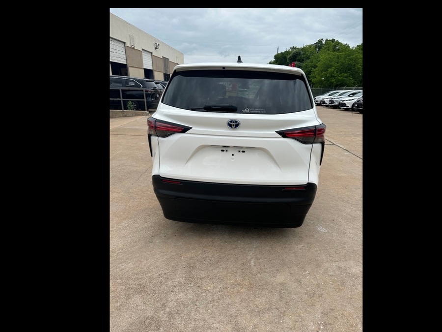 Used 2021 Toyota Sienna Hybrid LE - Vantage Mobility Commercial Side Entry Entry In Floor Manual Ramp