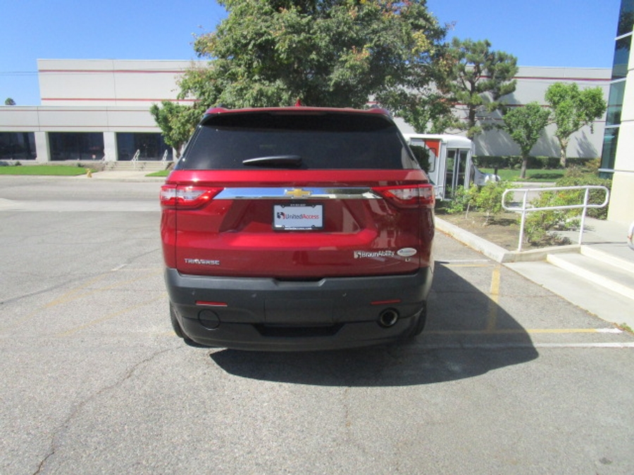 Used 2021 Chevrolet Traverse 3LT - BraunAbility Side Entry In Floor Automatic Ramp