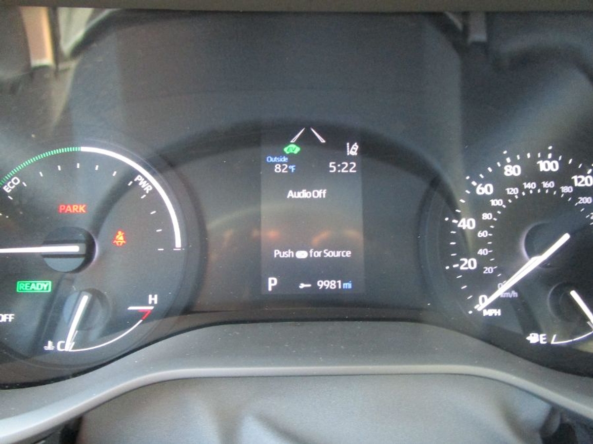 2024 TOYOTA SIENNA - Image 13