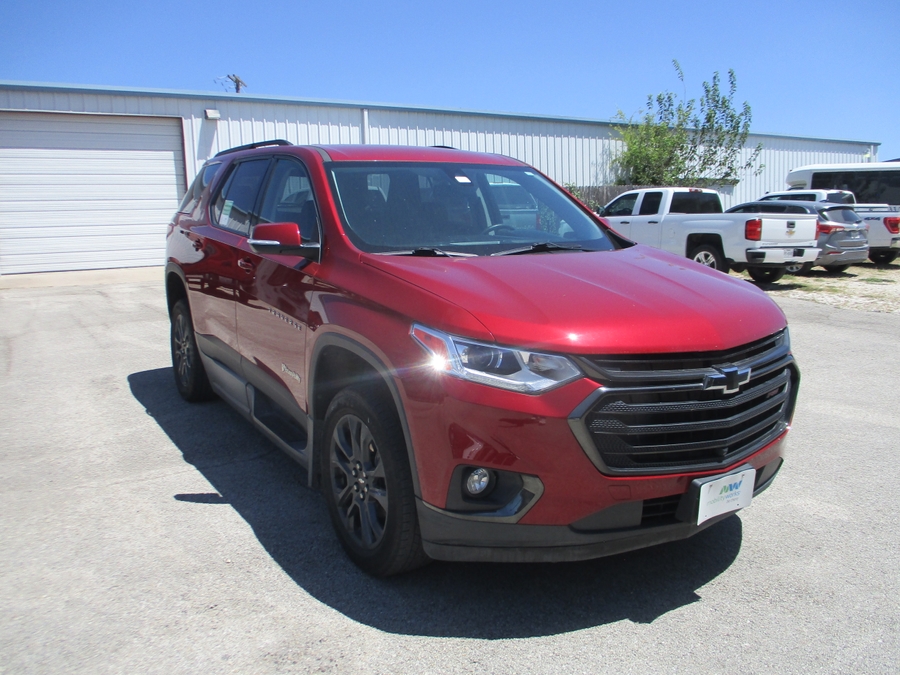 Red Chevrolet Traverse image number 2