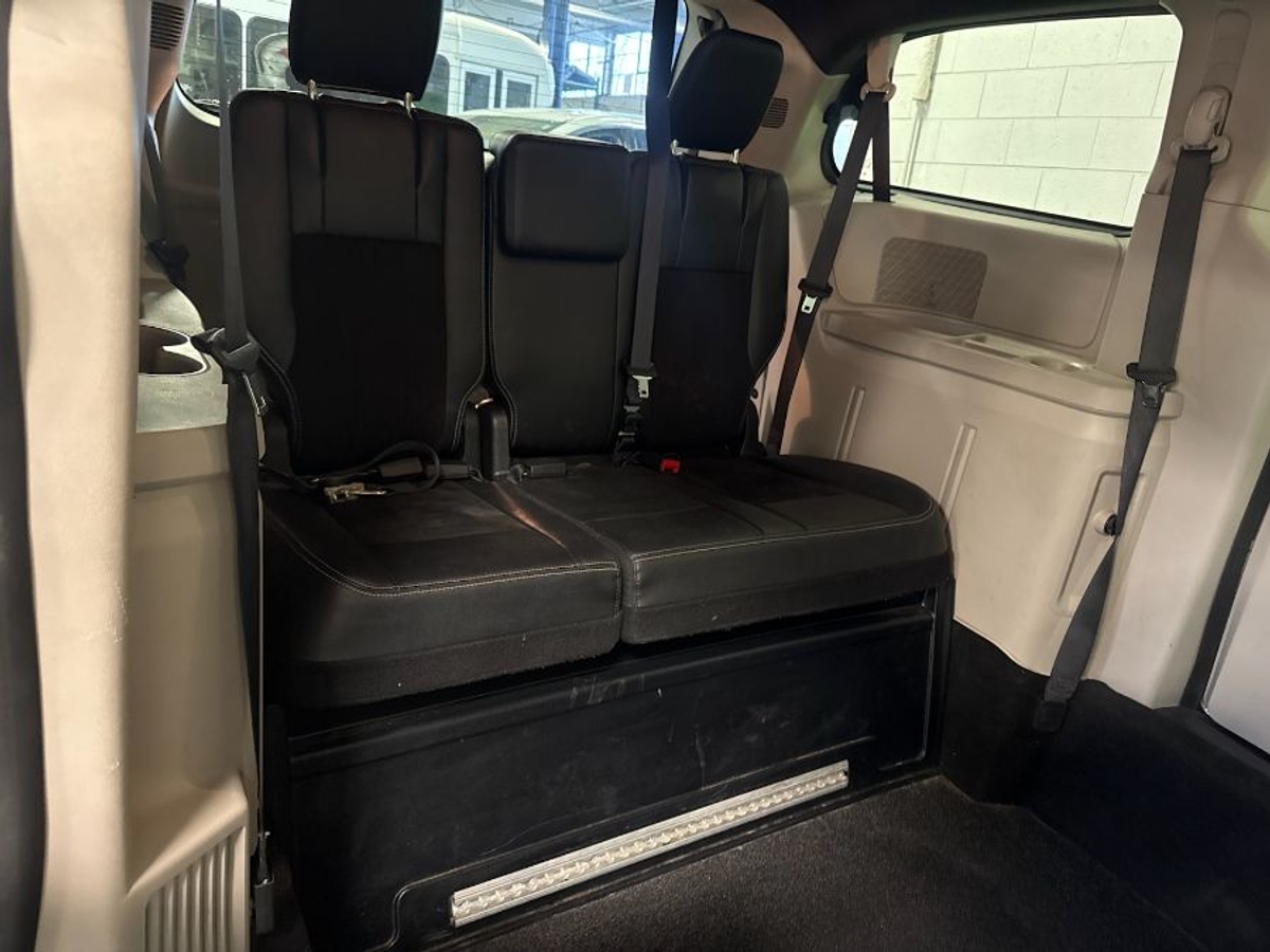 2020 DODGE GRAND CARAVAN - Image 9