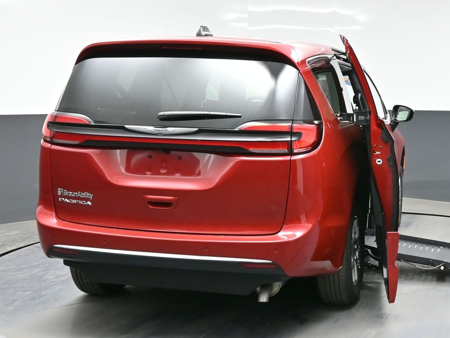 Red Chrysler Pacifica image number 5