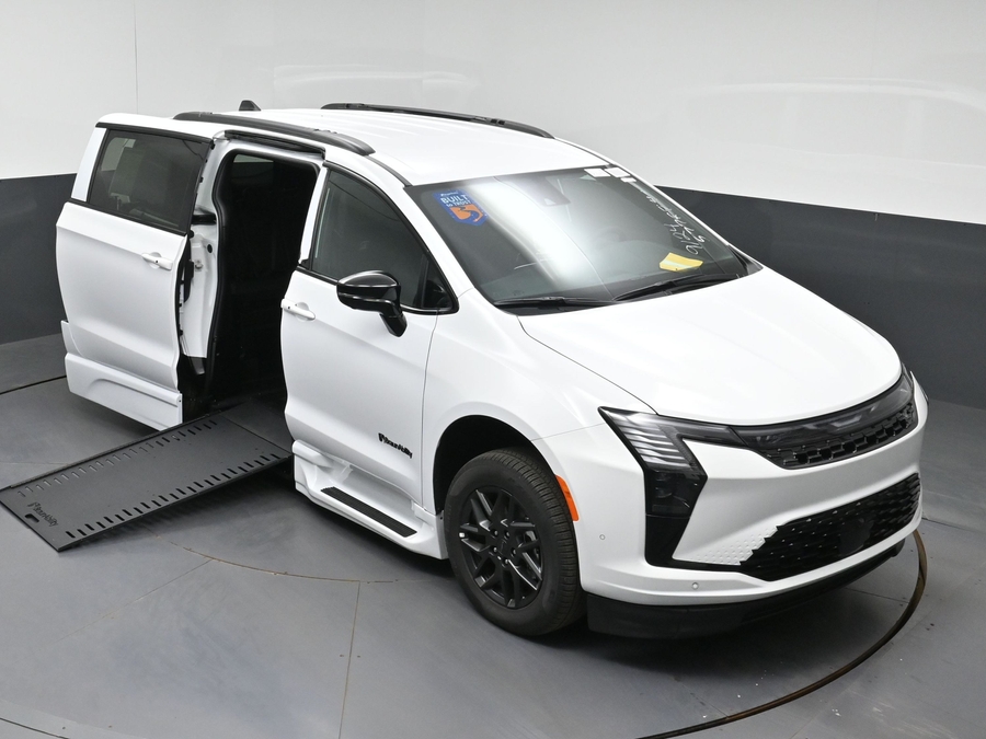New 2027 Chrysler Pacifica Select Sport - BraunAbility Side Entry In Floor Automatic Ramp