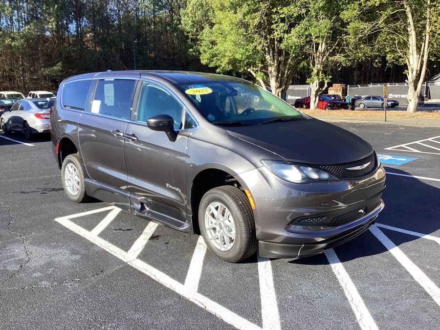 2022 CHRYSLER VOYAGER - Image 2