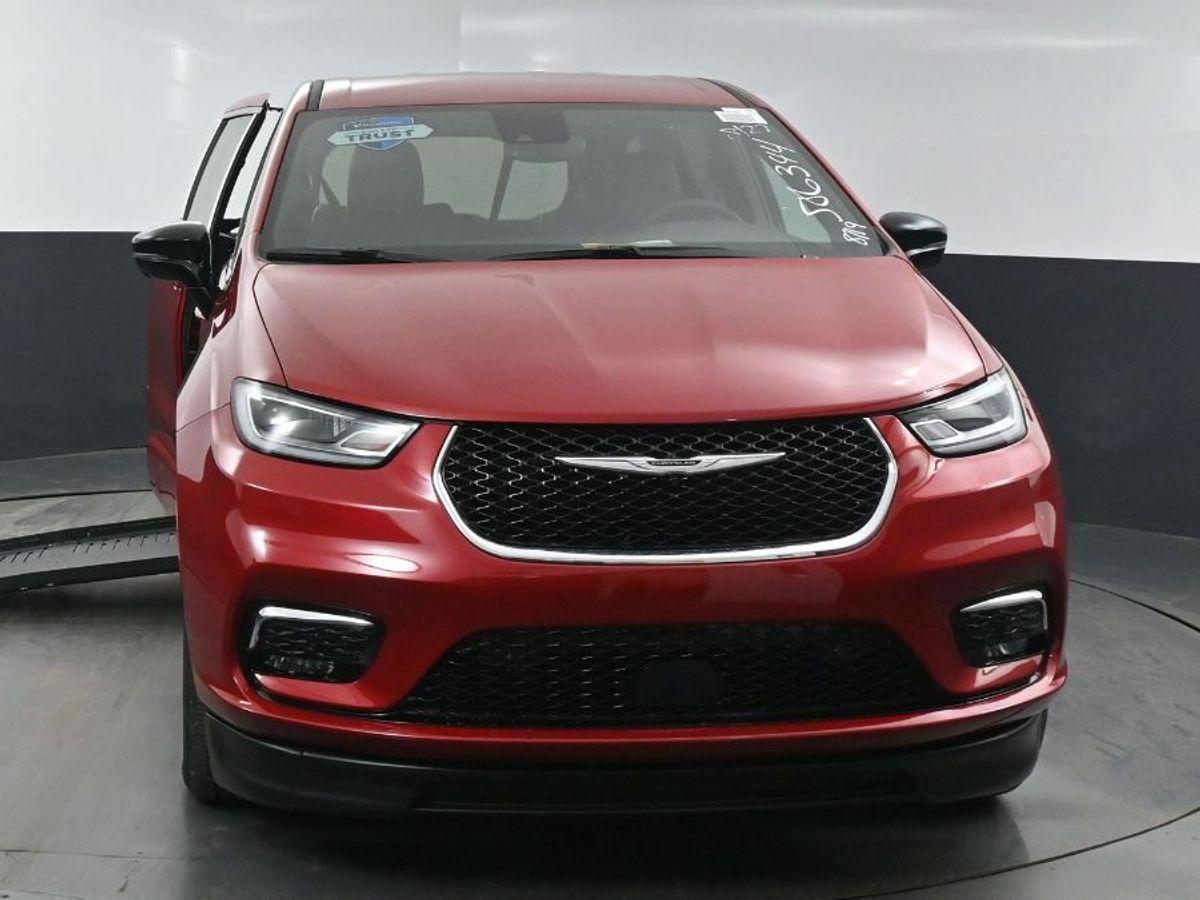 2025 CHRYSLER PACIFICA - Image 3