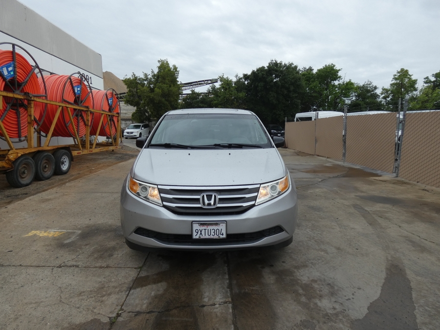  Honda Odyssey image number 3