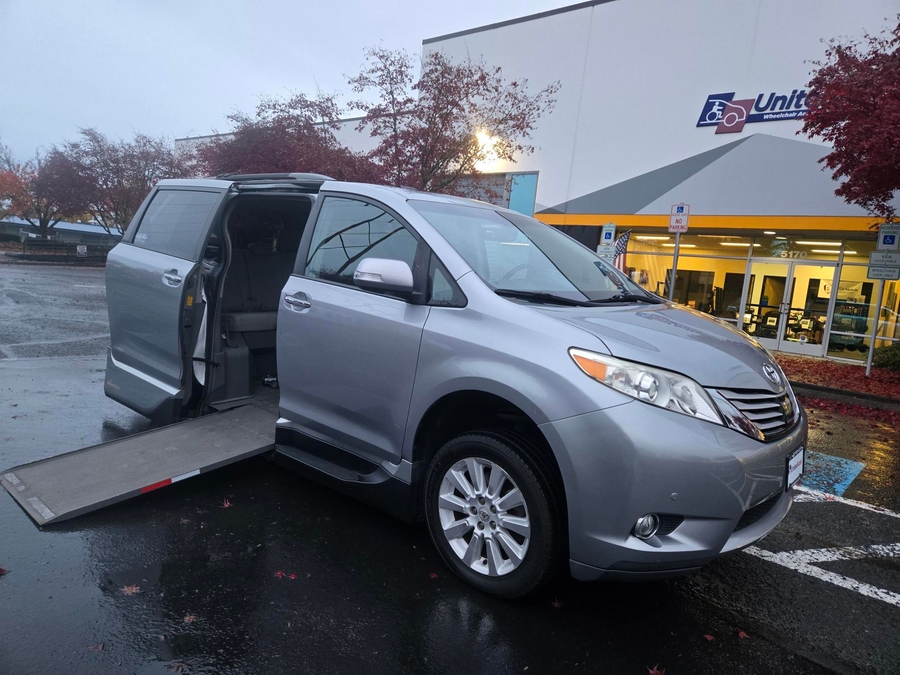 2013 Toyota Sienna Limited