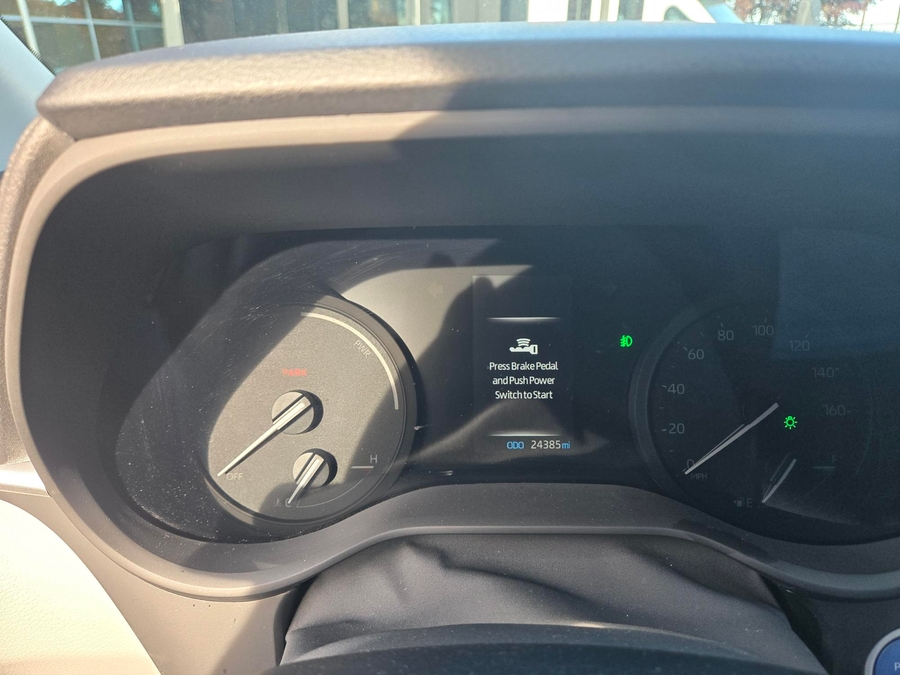 Used 2022 Toyota Sienna Hybrid XLE - BraunAbility Side Entry Fold Out Automatic Ramp