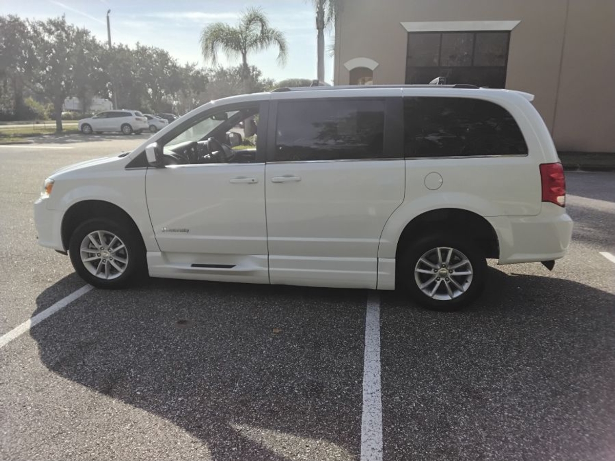 2019 DODGE GRAND CARAVAN - Image 10