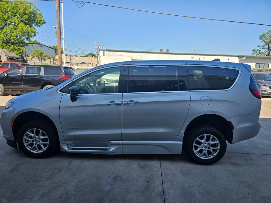 Silver Chrysler Pacifica with Side Entry Automatic Fold Out ramp