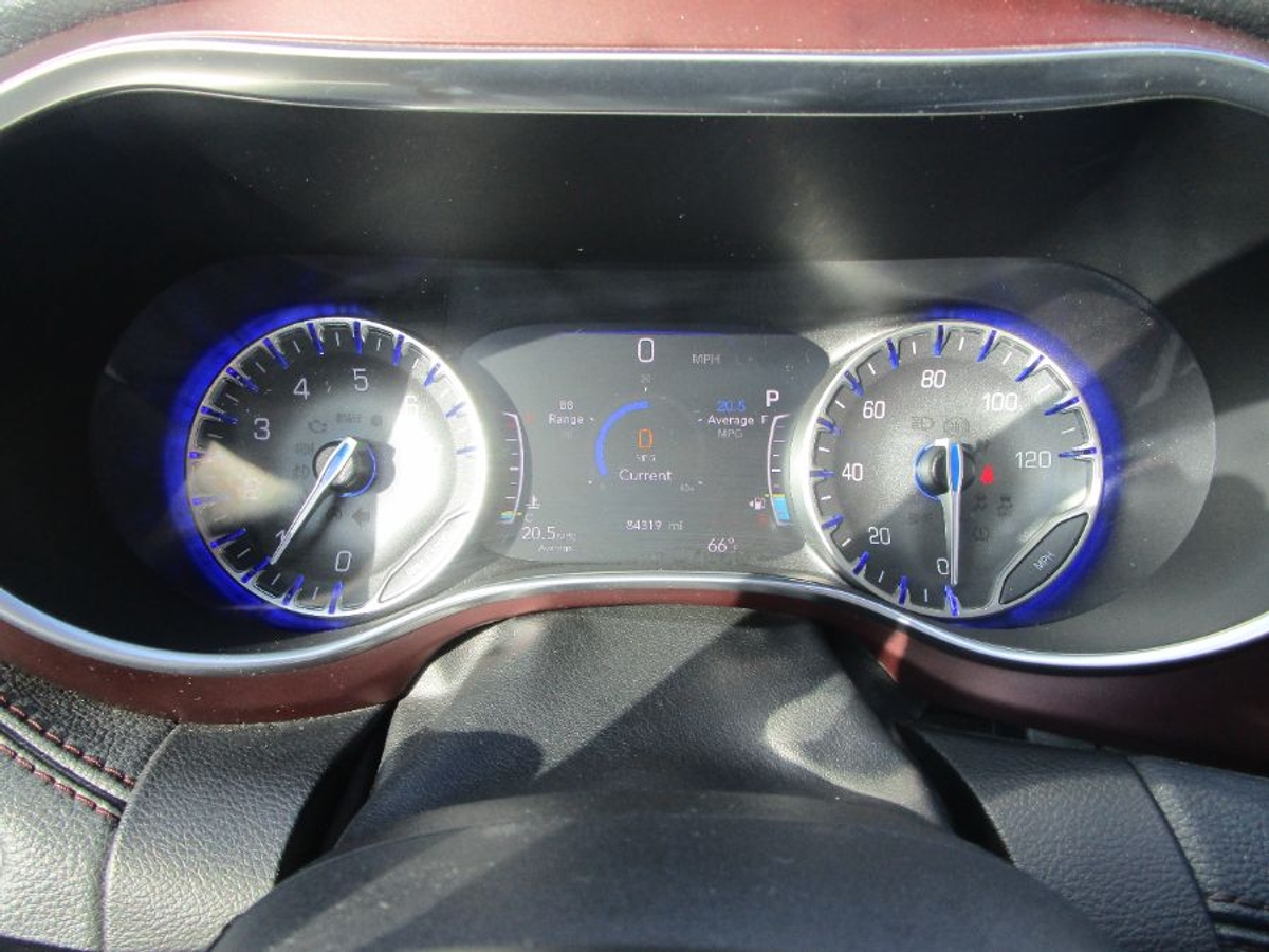 2020 CHRYSLER PACIFICA - Image 13