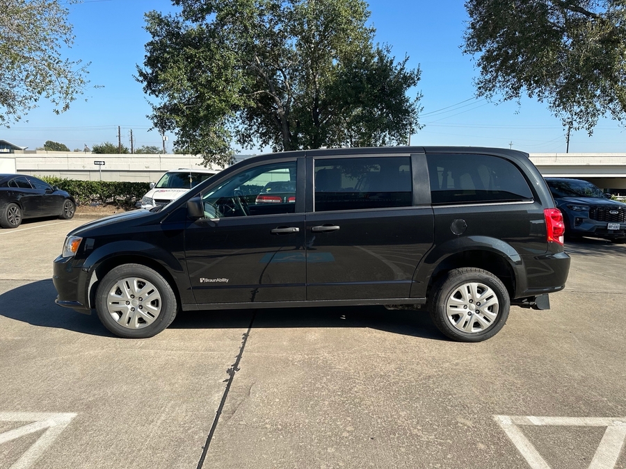 Used 2020 Dodge Grand Caravan SE - BraunAbility Rear Entry Entry Fold Out Manual Ramp