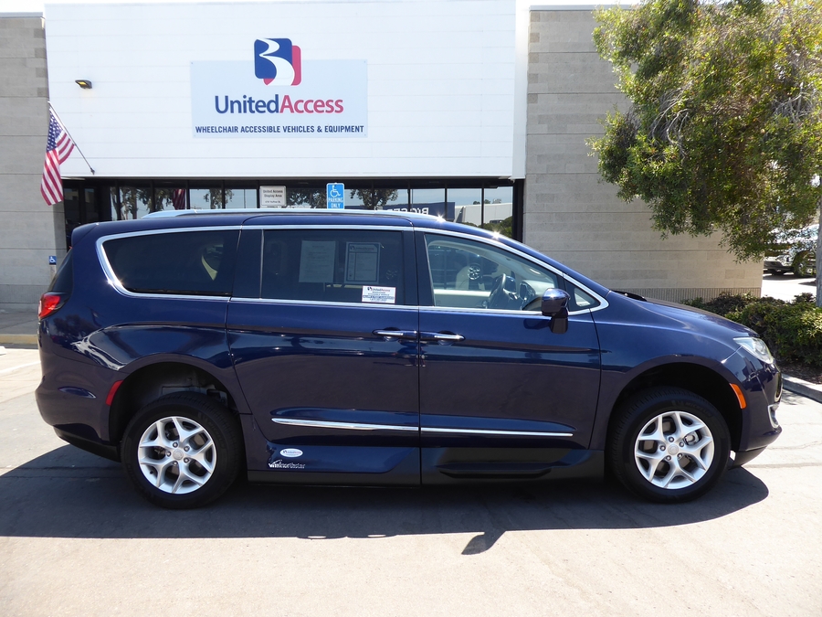Used 2017 Chrysler Pacifica Touring L Plus - VMI Side Entry In Floor Automatic Ramp