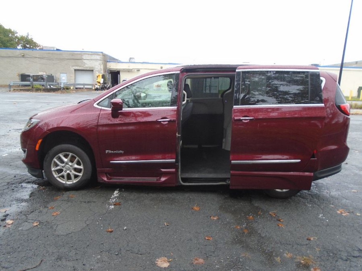 2020 CHRYSLER PACIFICA - Image 6