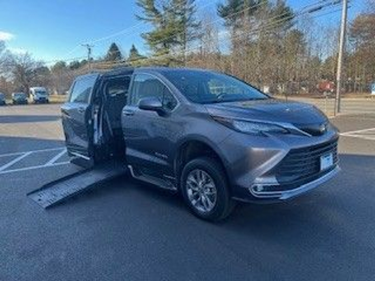 Grey Toyota Sienna with Side Entry Automatic Fold Out ramp