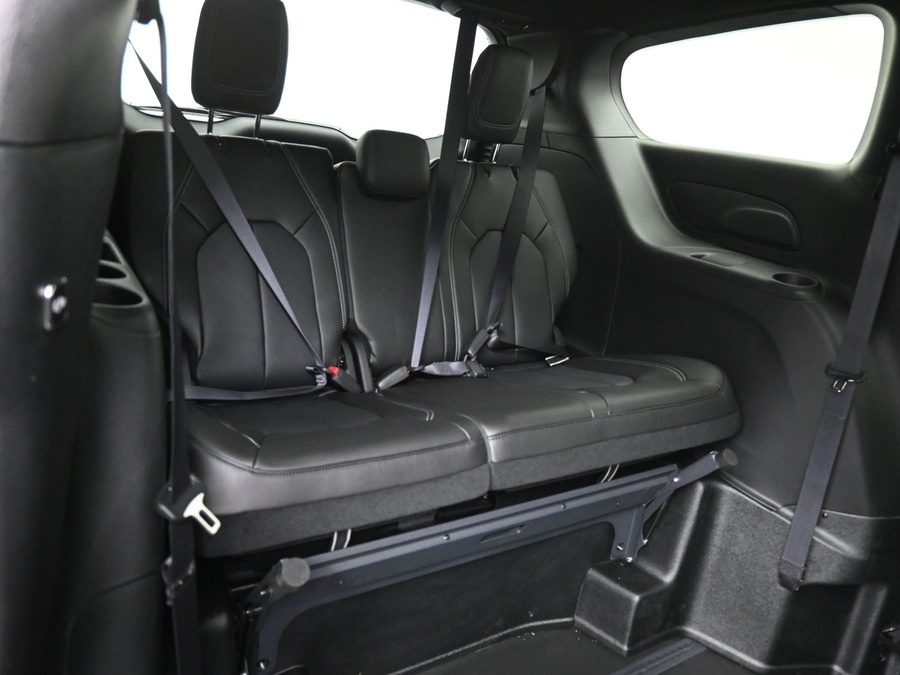 New 2026 Chrysler Pacifica Select Safety - BraunAbility Side Entry Fold Out Automatic Ramp
