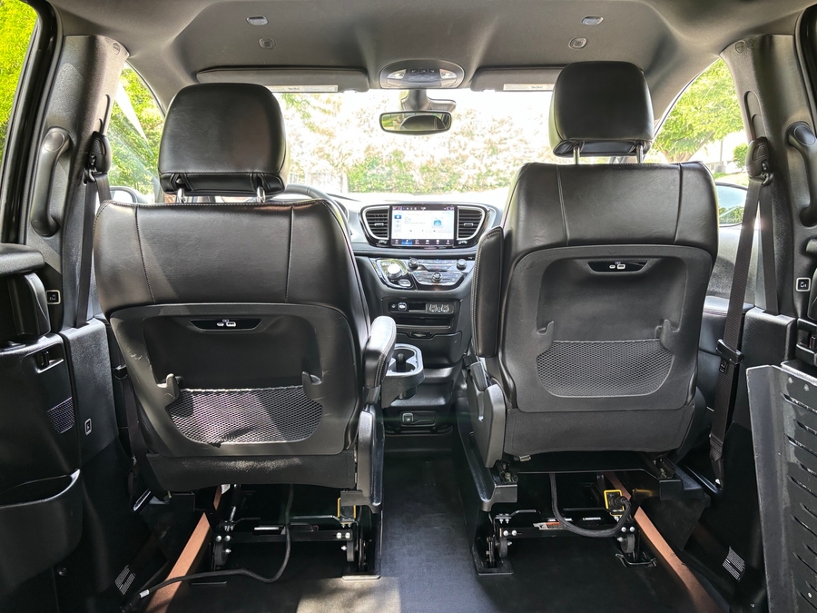 Used 2023 Chrysler Pacifica Touring L Sport - BraunAbility Side Entry Entry Fold Out Automatic Ramp