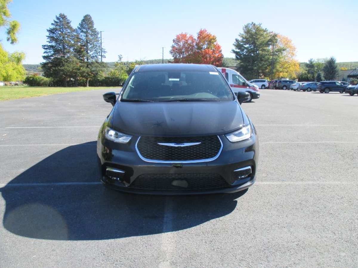 2026 CHRYSLER PACIFICA - Image 19