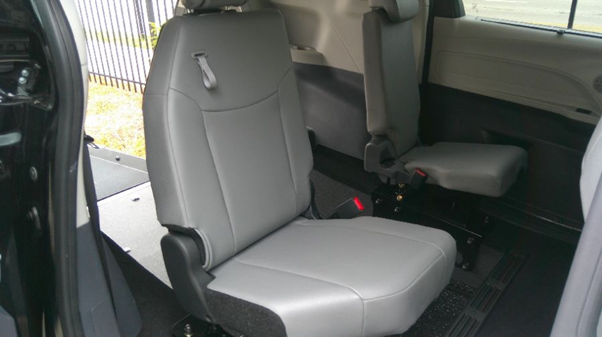 2024 TOYOTA SIENNA - Image 12