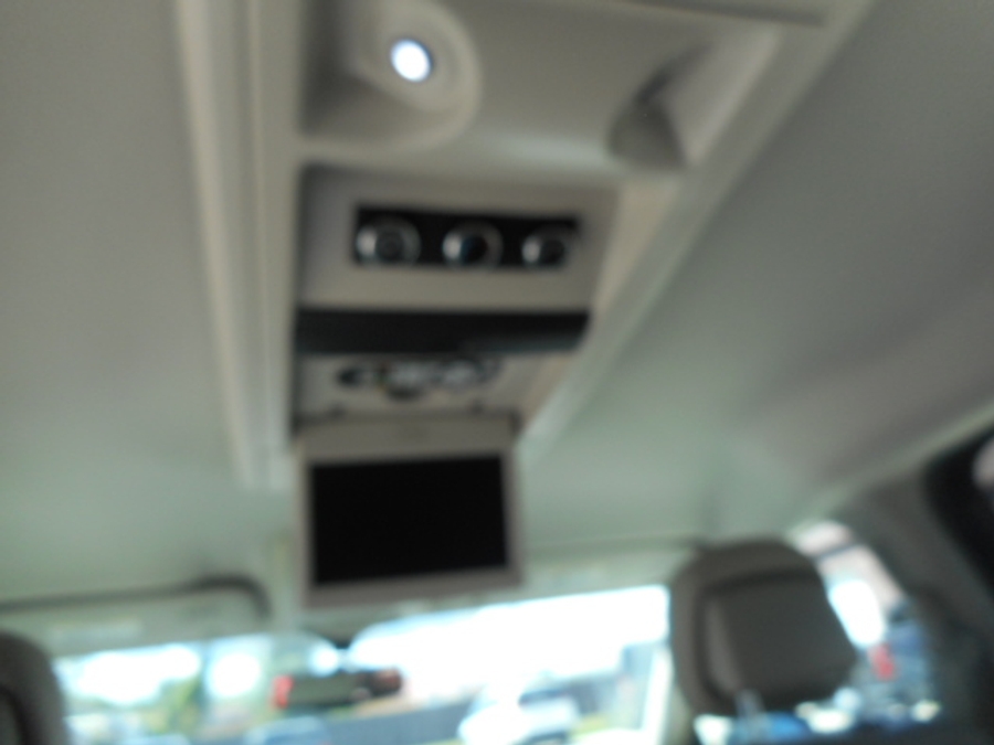 Mocha Java Pearl Chrysler Town and Country image number 19