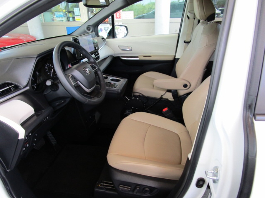 Used 2024 Toyota Sienna Hybrid XLE - VMI Side Entry Entry In Floor Automatic Ramp