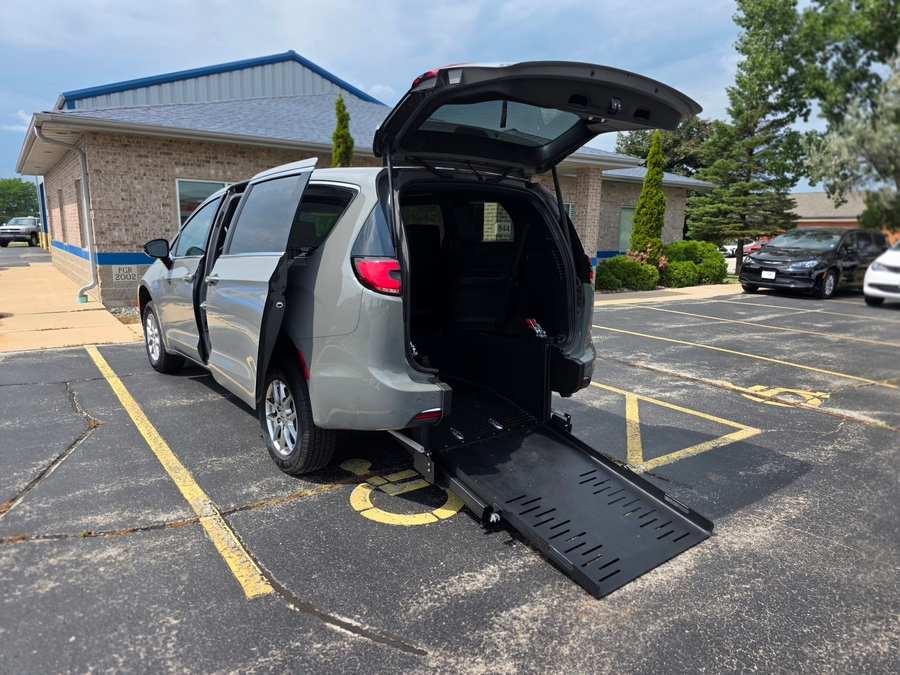 Grey Chrysler Pacifica with Rear Entry Manual Fold Out ramp