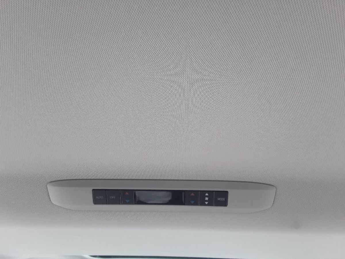 2023 TOYOTA SIENNA - Image 2