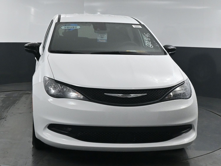 New 2025 Chrysler Voyager LX - BraunAbility Rear Entry Entry Fold Out Manual Ramp