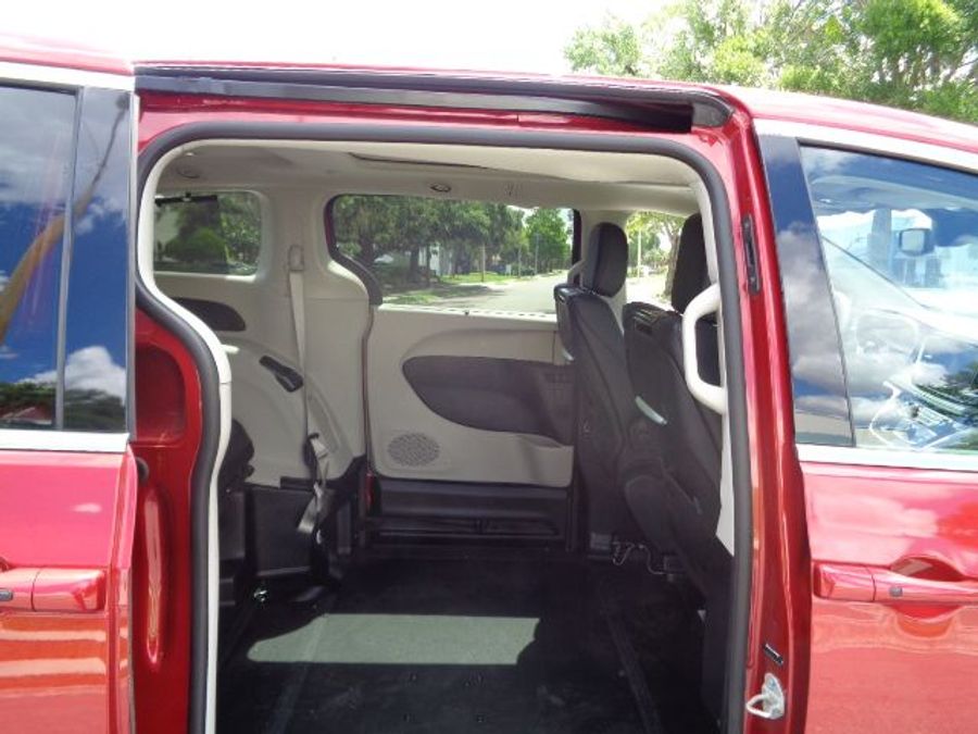 Used 2024 Chrysler Pacifica Touring L - BraunAbility Side Entry Entry In Floor Automatic Ramp