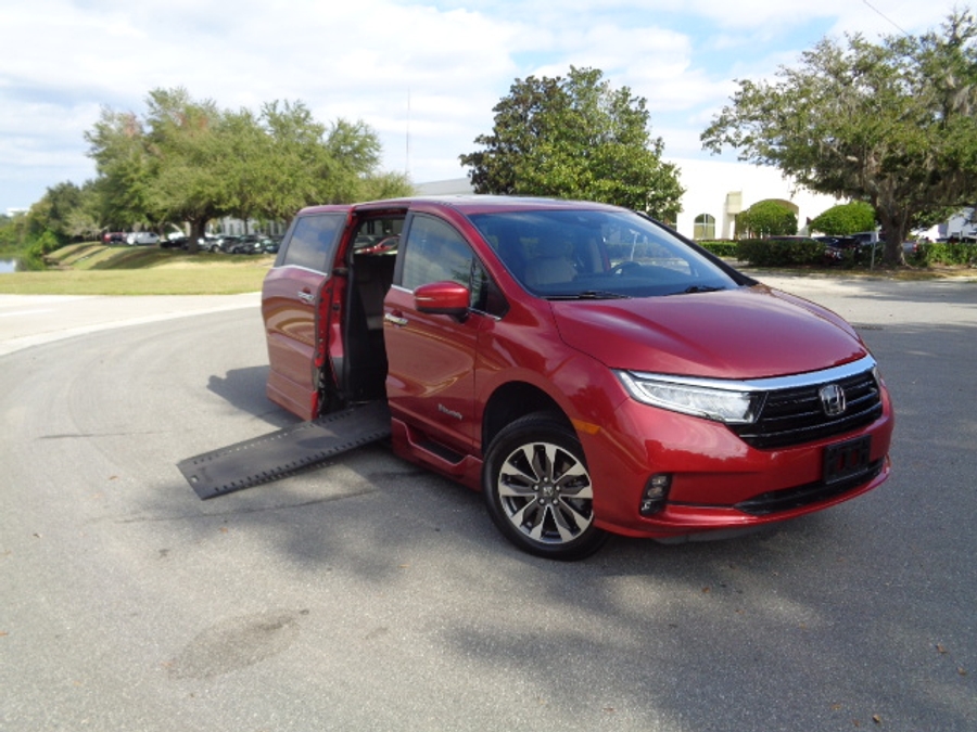 2022 Honda Odyssey EX-L's photo