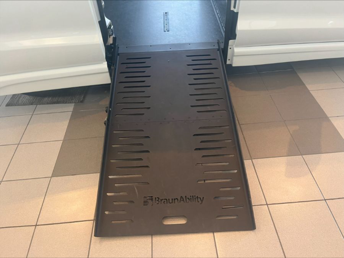 2022 CHRYSLER VOYAGER - Image 7