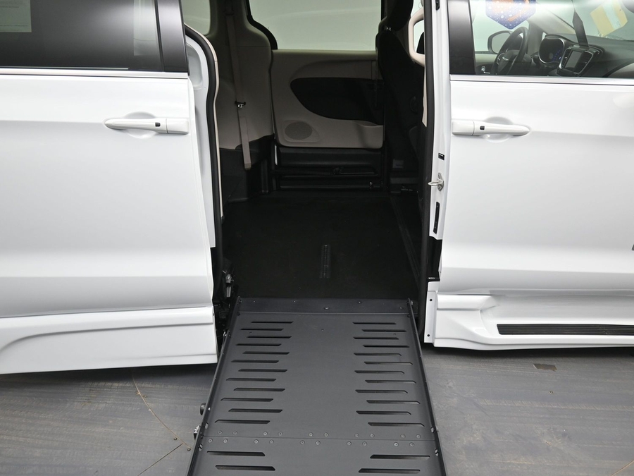 Used 2023 Chrysler Voyager LX - BraunAbility Side Entry Entry Fold Out Automatic Ramp