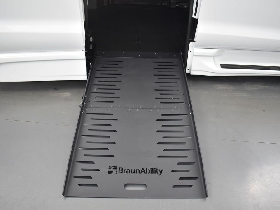 Used 2024 Chrysler Pacifica Touring L - BraunAbility Side Entry Entry Fold Out Automatic Ramp