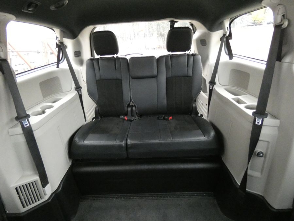 2019 DODGE GRAND CARAVAN - Image 5