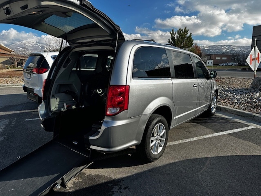2018 Dodge Grand Caravan SXT's photo