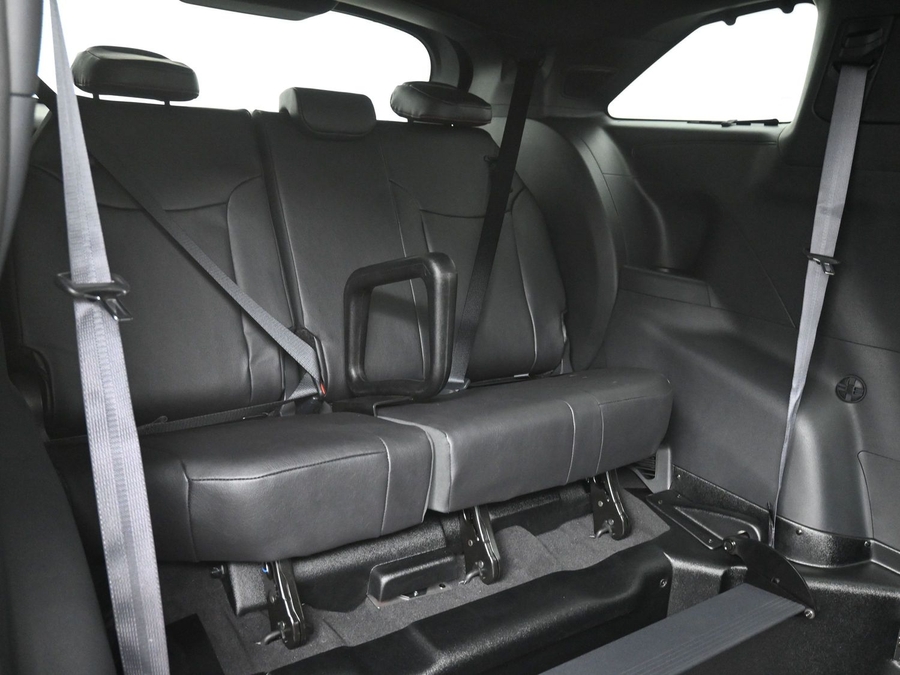 New 2026 Toyota Sienna Hybrid XSE Sport - BraunAbility Side Entry Entry Fold Out Automatic Ramp