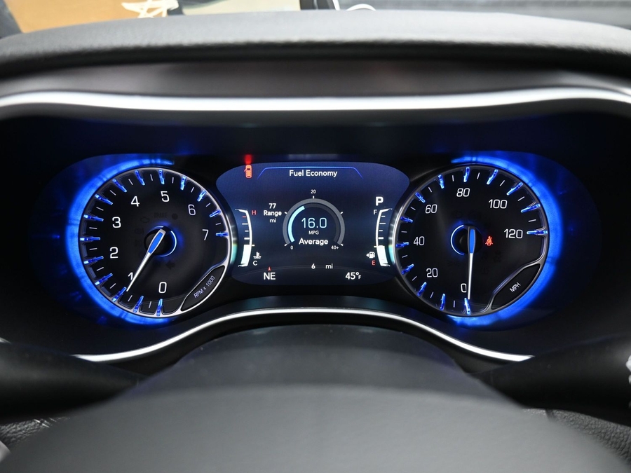 Blue Chrysler Pacifica image number 12