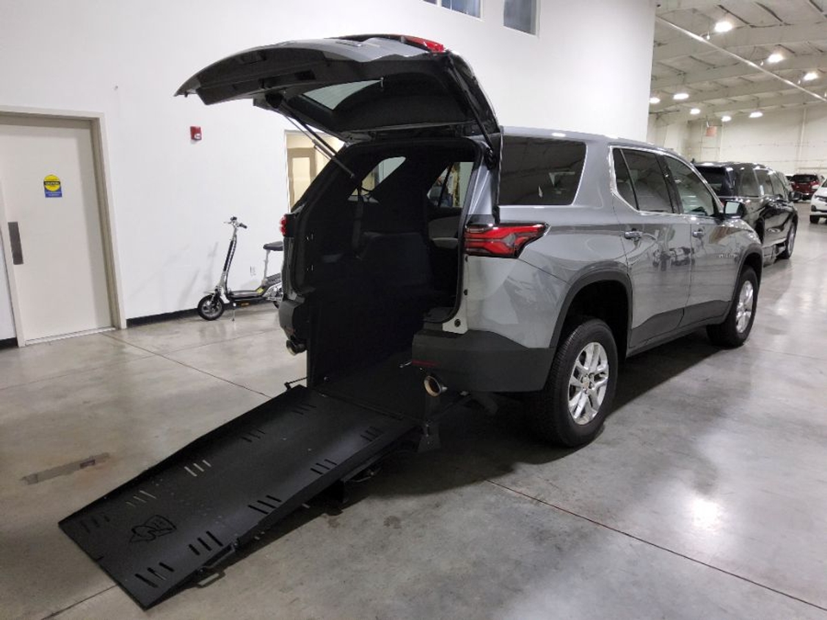 2023 CHEVROLET TRAVERSE - Image 7