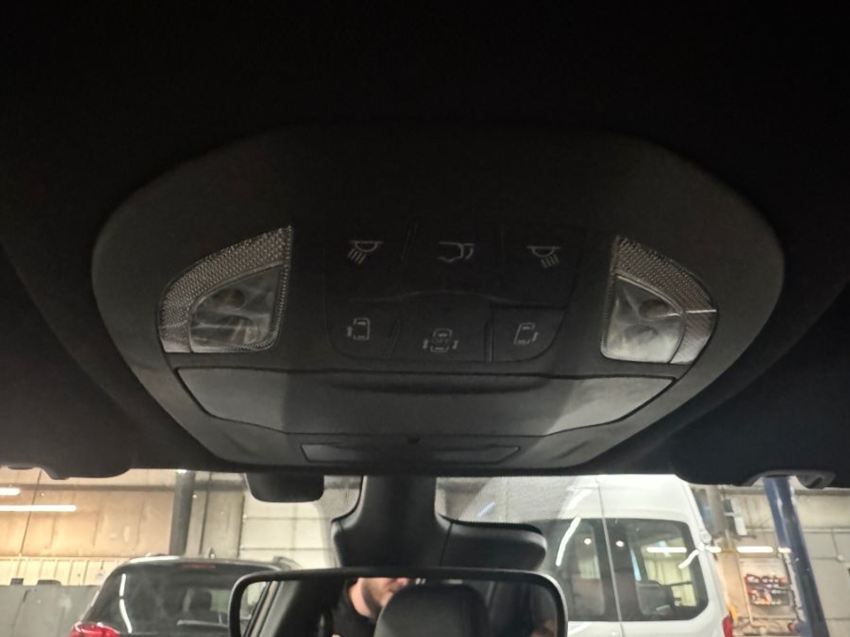 2021 CHRYSLER PACIFICA - Image 16