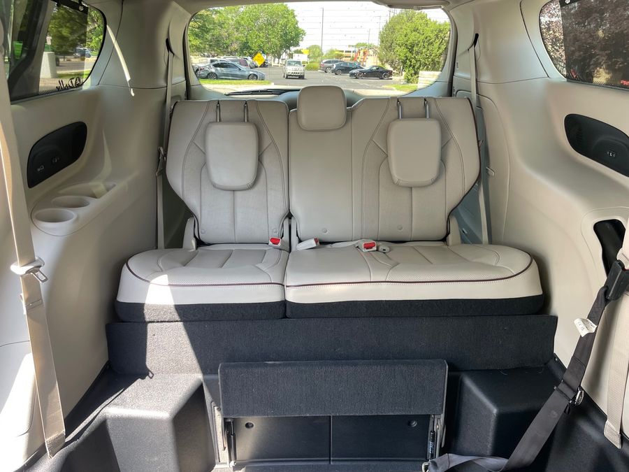 Used 2019 Chrysler Pacifica Limited - ROLLX Side Entry Entry Fold Out Manual Ramp