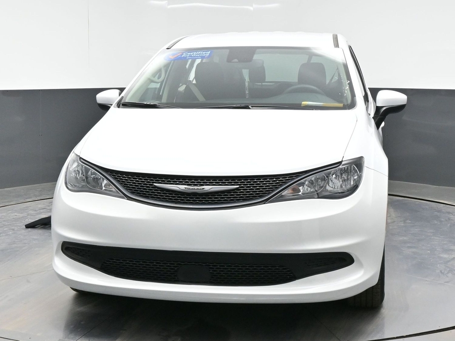 Used 2023 Chrysler Voyager LX - BraunAbility Side Entry Entry Fold Out Manual Ramp