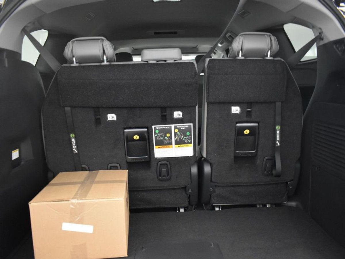 2025 TOYOTA SIENNA - Image 14