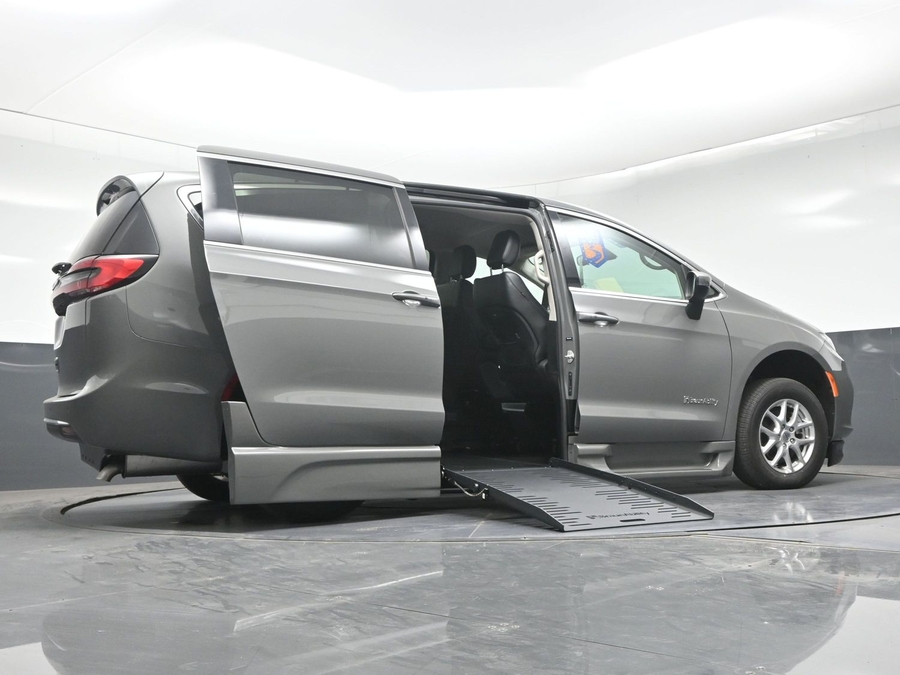 Used 2023 Chrysler Pacifica Touring L - BraunAbility Side Entry Fold Out Automatic Ramp