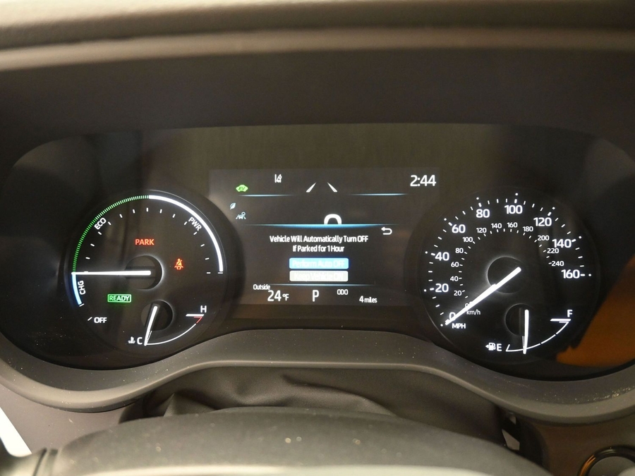 New 2025 Toyota Sienna Hybrid LE - BraunAbility Side Entry Entry Fold Out Automatic Ramp