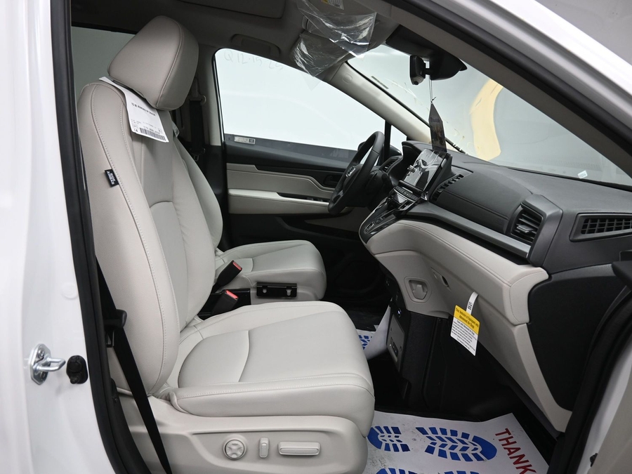 New 2026 Honda Odyssey EX-L - BraunAbility Side Entry Entry In Floor Automatic Ramp
